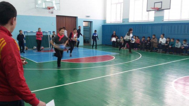 ПАПА, МАМА И Я - СПОРТИВНАЯ СЕМЬЯ