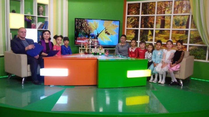 Біздің биші қыздарымыз